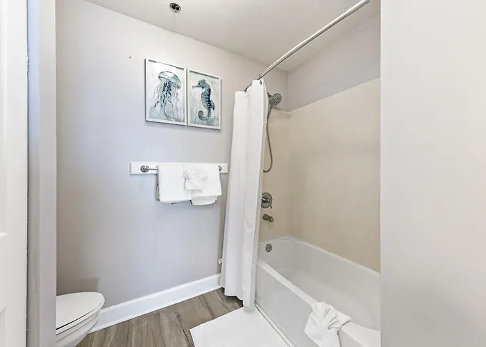 Seawind Apartment *