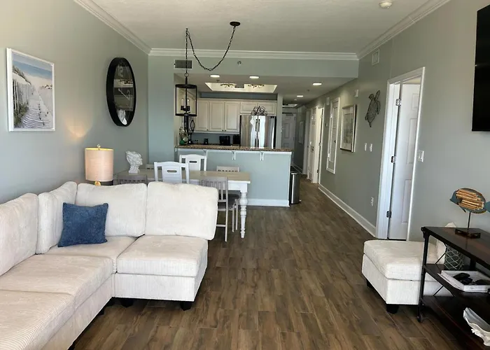 Seawind Apartment *